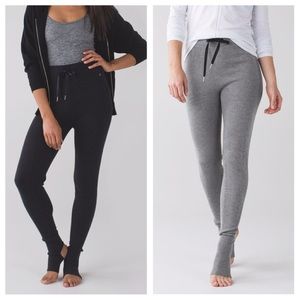 LULULEMON Savasana Cashmere Stirrup Sweater Pant-6